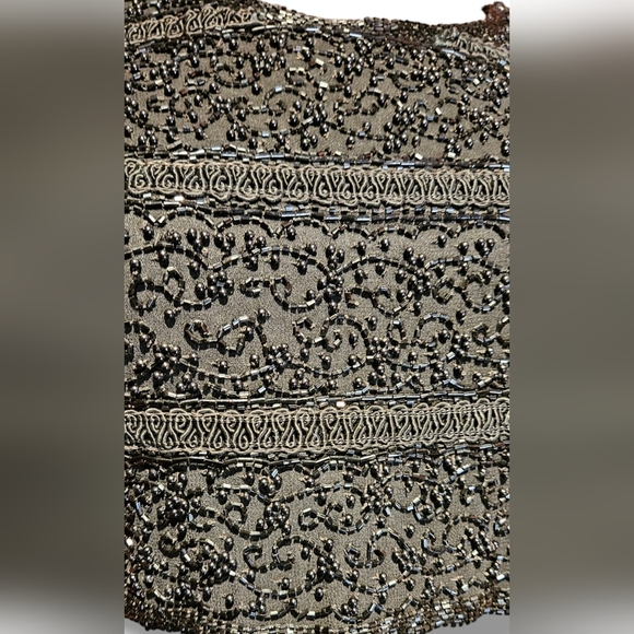 Beaded chiffon dress - Picture 6 of 6